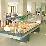 Hotel Robles 3*