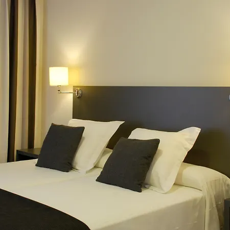 Robles Hotel