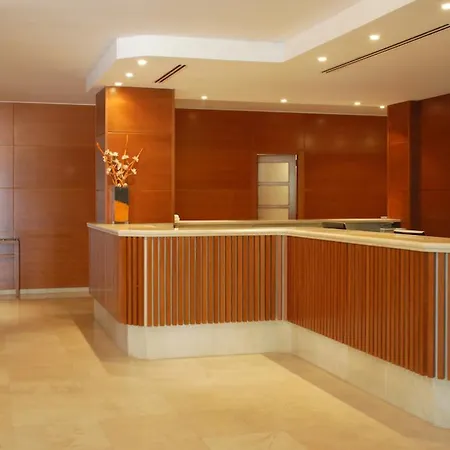Hotel Robles 3*