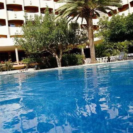 Robles Hotel