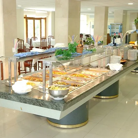 Hotel Robles 3*