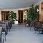 Hotel Robles 3*