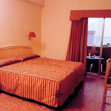 Hotell Robles 3*