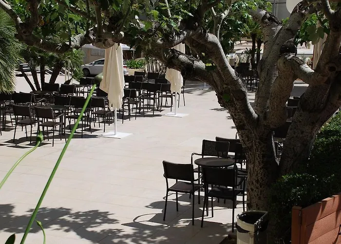 Robles Hotel
