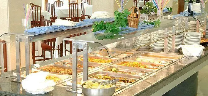 Hotel Robles 3*