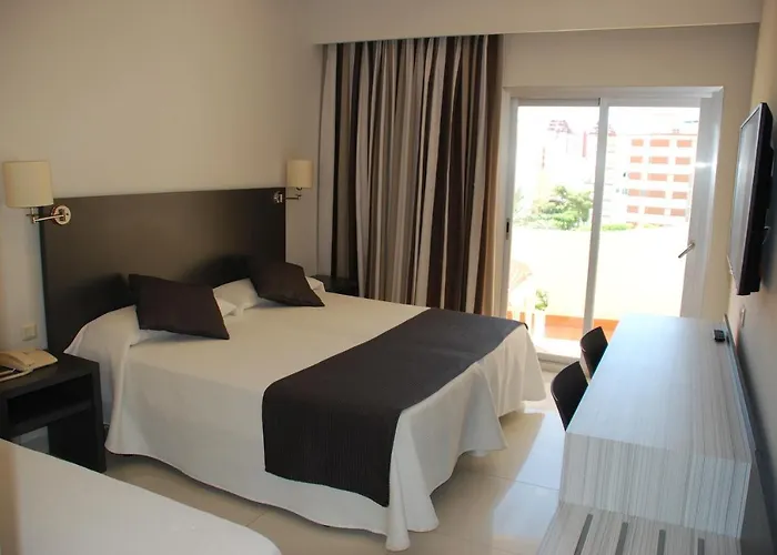 Hotel Robles